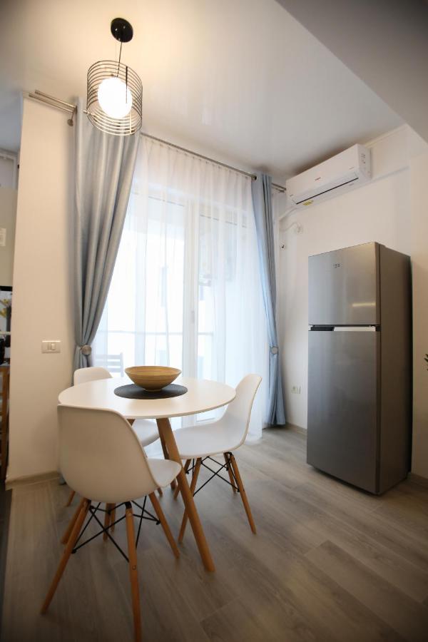 Premium Studios Mamaia Nord - Marea La 50M Navodari Ngoại thất bức ảnh