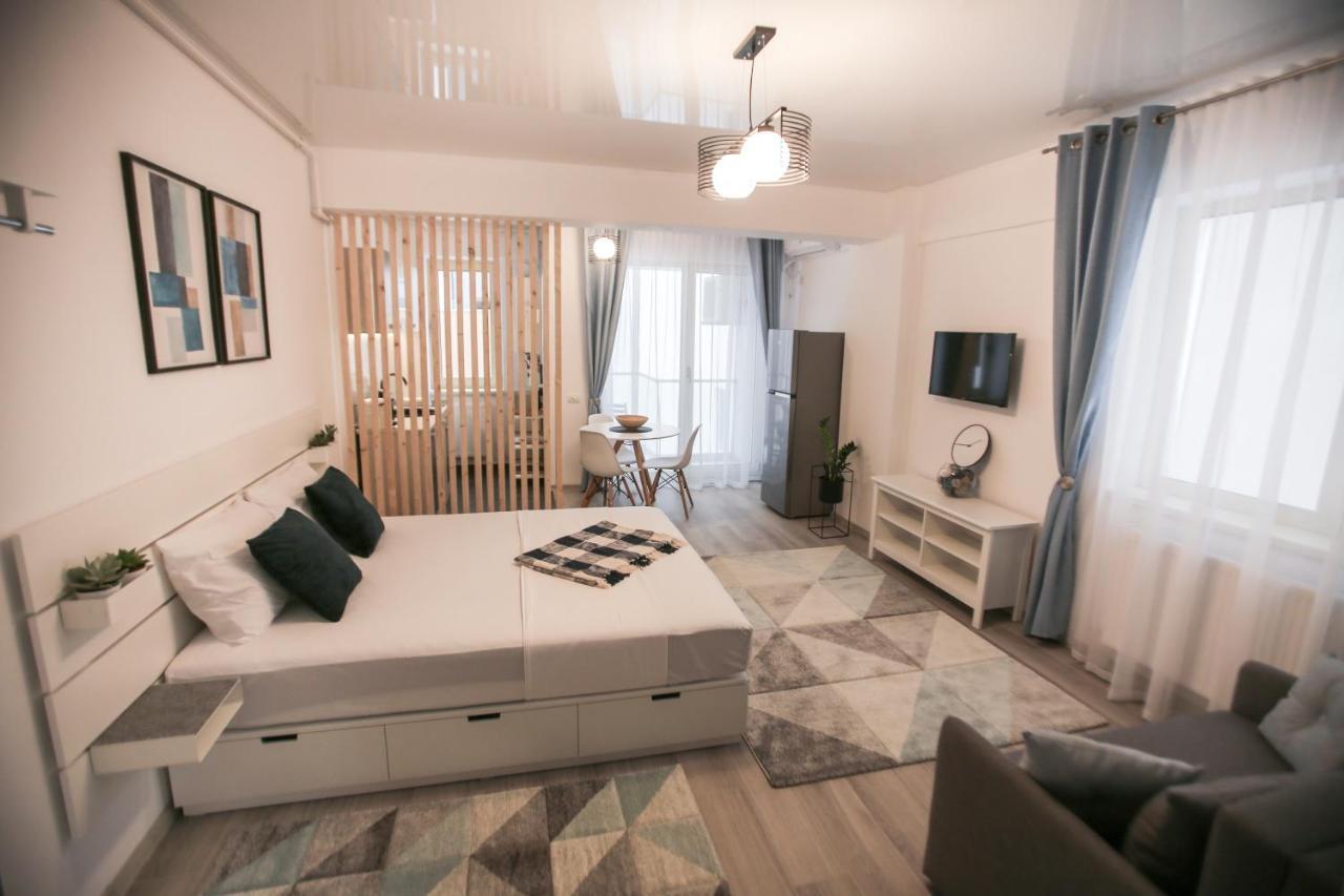 Premium Studios Mamaia Nord - Marea La 50M Navodari Ngoại thất bức ảnh