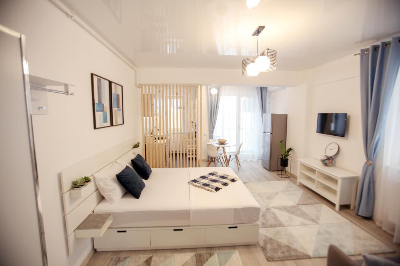 Premium Studios Mamaia Nord - Marea La 50M Navodari Ngoại thất bức ảnh