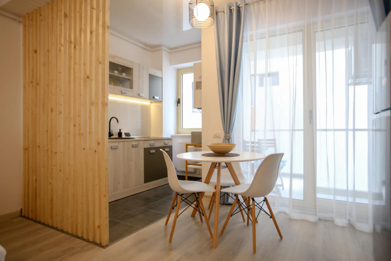 Premium Studios Mamaia Nord - Marea La 50M Navodari Ngoại thất bức ảnh